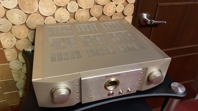 Marantz PM-15S1 Reference Integrated Stereo Amplifier (SOLD) 234