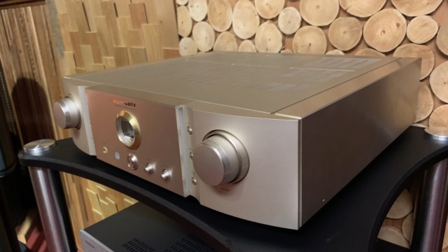 Marantz PM-15S1 Reference Integrated Stereo Amplifier (SOLD) 523