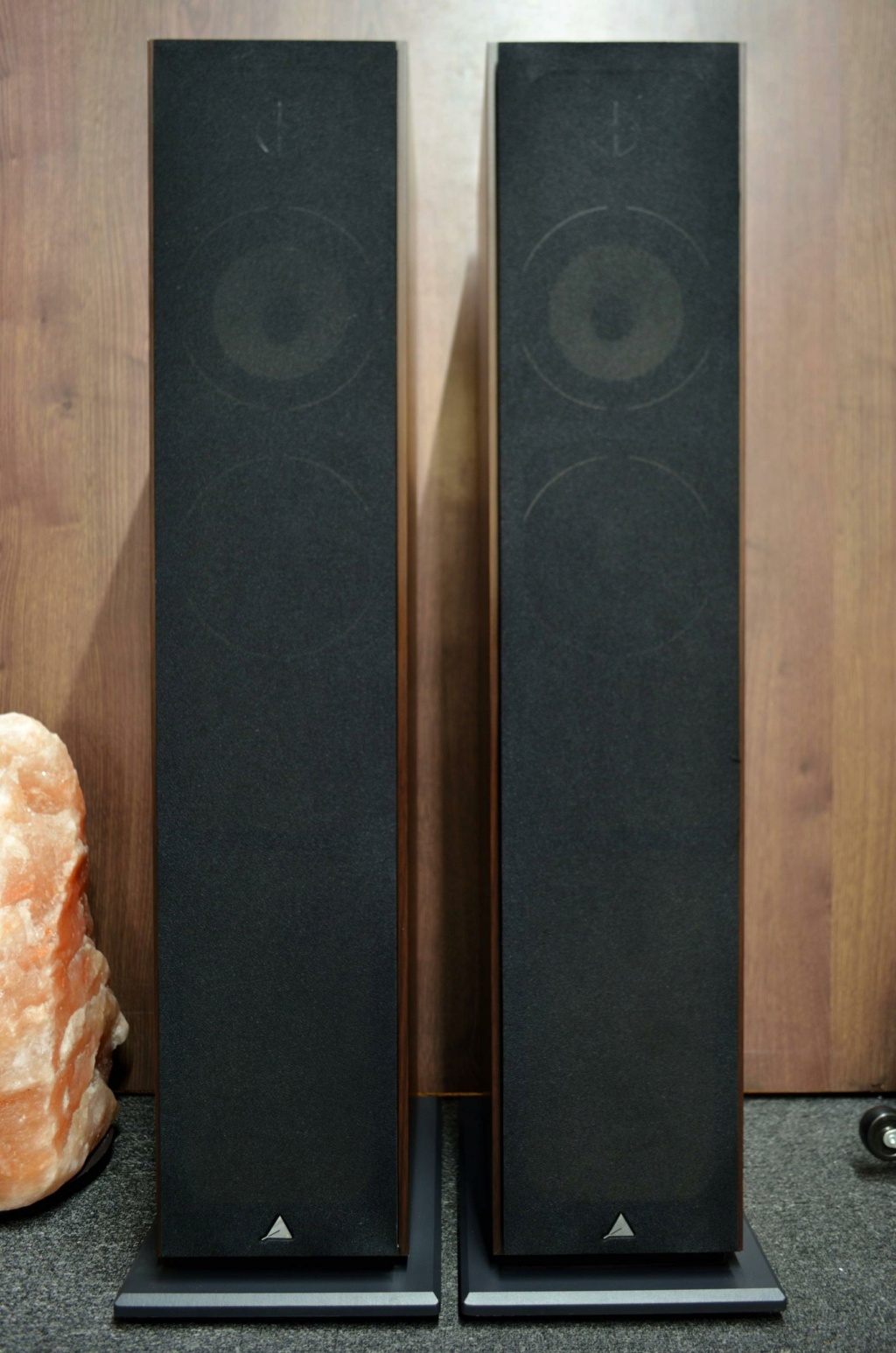Triangle Borea 07 Floorstanding Speaker -Walnut (Used) (9 Months Warranty) Dsc_0712