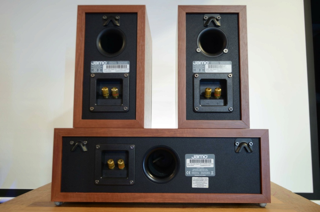 Jamo S62 + S622 Center & Bookshelf Speaker (Used) Dsc_0739