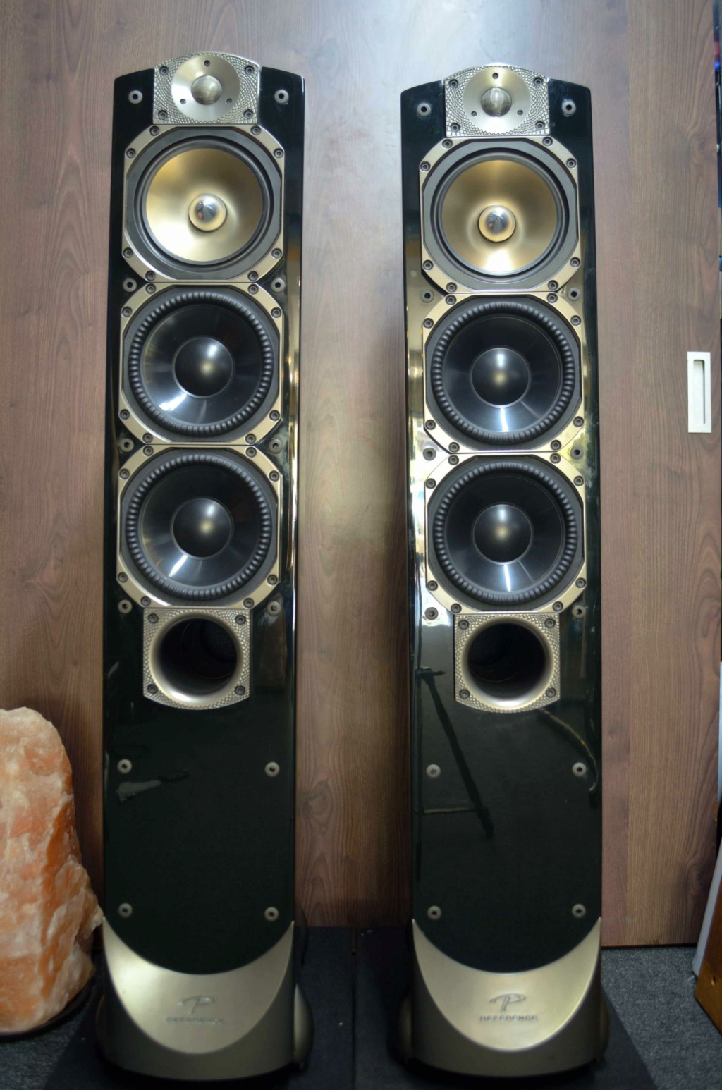 Paradigm Signature S6 Floorstanding Speaker (Used) Dsc_1412