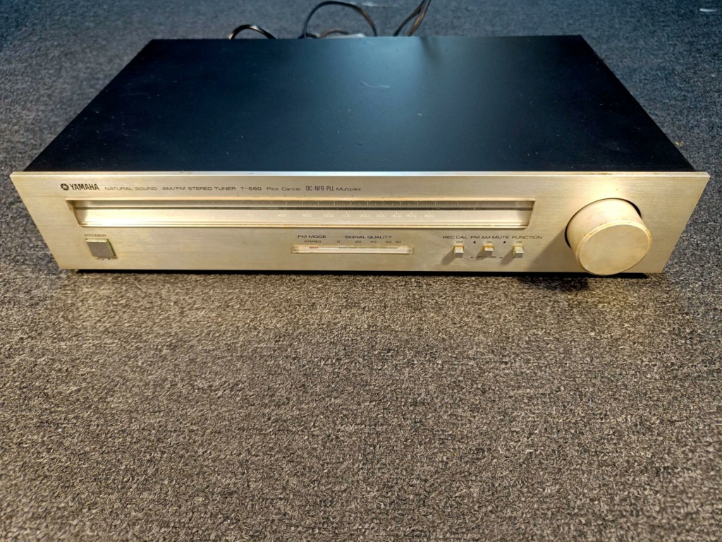 Yamaha T-560 AM/FM Tuner (Used) Img20248