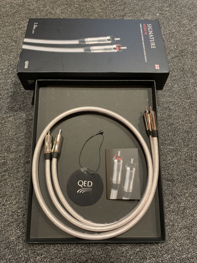 Qed Signature Audio 40 RCA Cable (Used) Img_0117