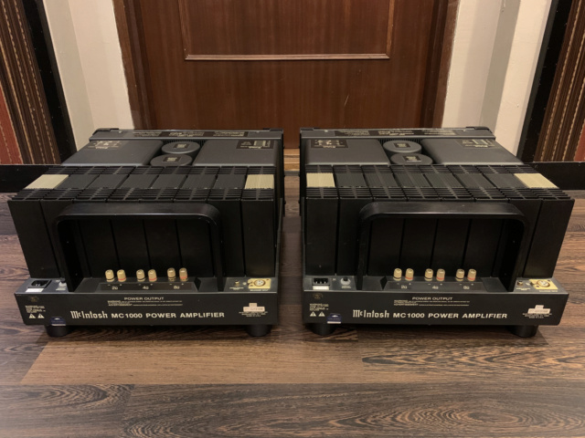 McIntosh MC100 Mono Block Power Amplifier (Used) Img_0615