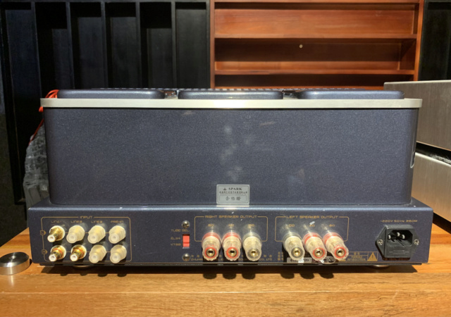 Cayin A-88T MK2 KT88 Tube Amplifier SOLD Img_2116