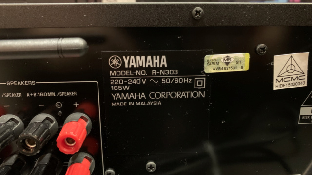 Yamaha R-N303 Integrated Amplifier (Used) SOLD Img_4431