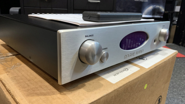 Rogue Audio RP-1 Preamplifier (Used) SOLD Img_4811
