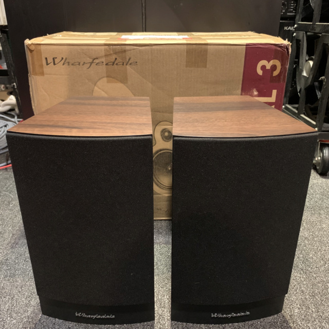 Wharfedale CR30.3 Bookshelf Speaker (Used) Img_6210