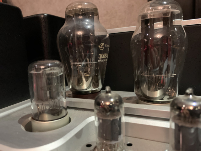 YAQIN MS-300C 300B Vacuum Tube Amplifier (Used) SOLD Img_6517