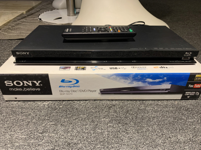 Sony BDP-S370 Blu-ray player with Box (Used) SOLD Img_7417