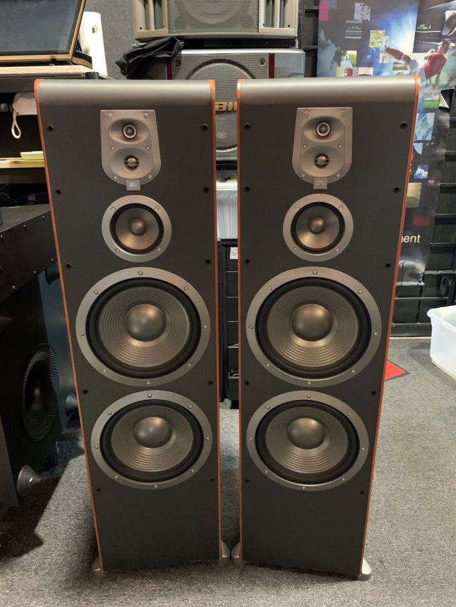 JBL ES100 4-Way Dual 10" Floor Standing Speaker (SOLD) Img_9118