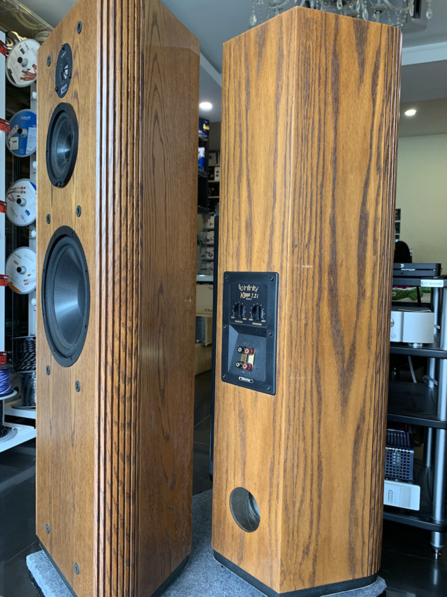 Infinity Kappa 7.2i Floorstanding Speaker (Sold)