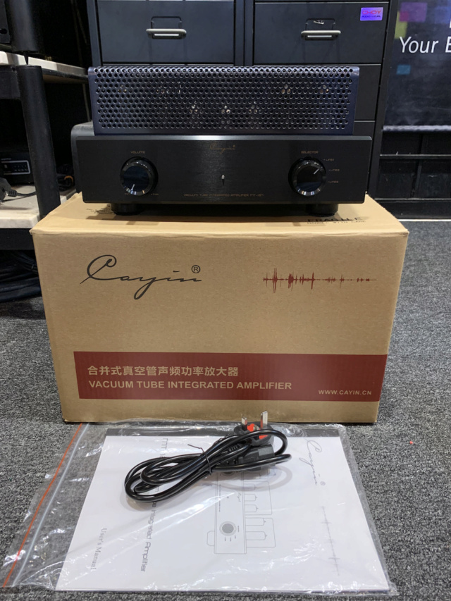 Cayin MT-12N EL84 Integrated Amplifier (SOLD) Img_9323