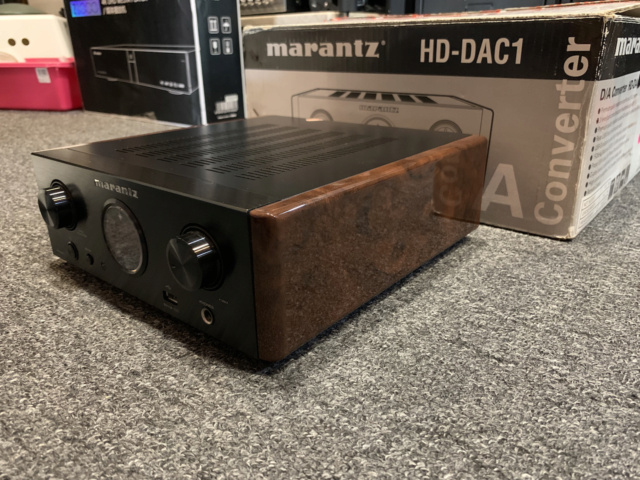 Marantz HD-DAC1 Headphone Amplifier with DAC (Used) Img_9334