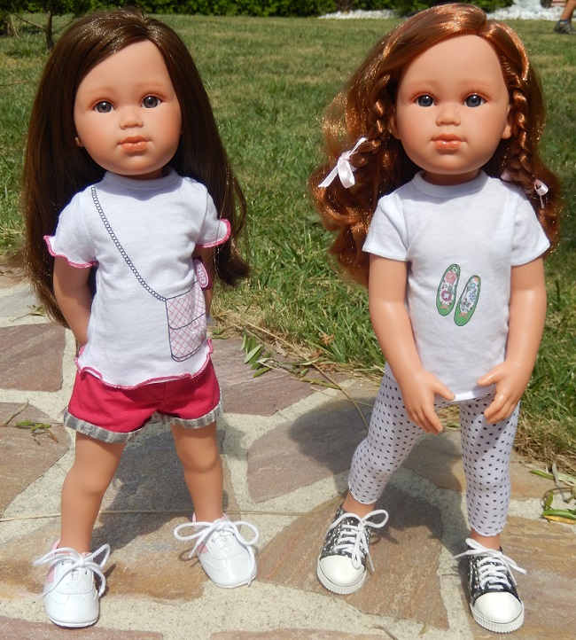 poupées LLORENS : Sophie et Angelina, nouvelles robes 17/8 Dscn9514