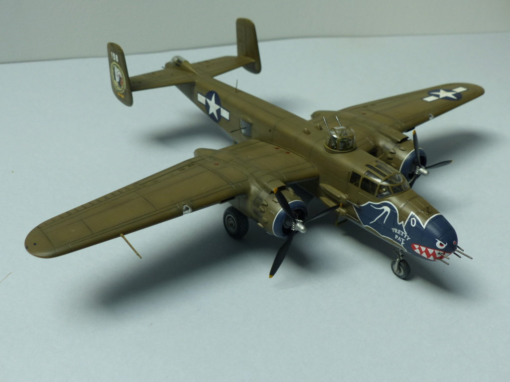 [Hasegawa] B-25J Mitchell 345th BG P1030816