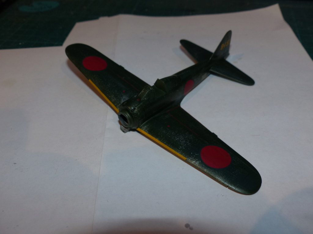 [Tamiya et Hasegawa] 1/72 - Duel dans le Pacifique 2 : Mitsubishi A6M5 Zero et Lockheed P-38L Lightning  - Page 2 P1050284