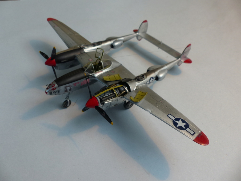 [Tamiya et Hasegawa] 1/72 - Duel dans le Pacifique 2 : Mitsubishi A6M5 Zero et Lockheed P-38L Lightning  - Page 2 P1050346