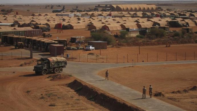 Les militaires français ne seront plus que 3 000 au Sahel mi-2022 Base_m10