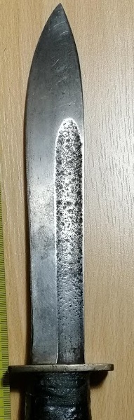 Couteau ou baïonnette ? Longue10