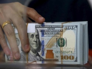 مصادر: المالية تلغي "الدولار الجمركي" وتعمل بالسعر الحر من أول سبتمبر 2019_813