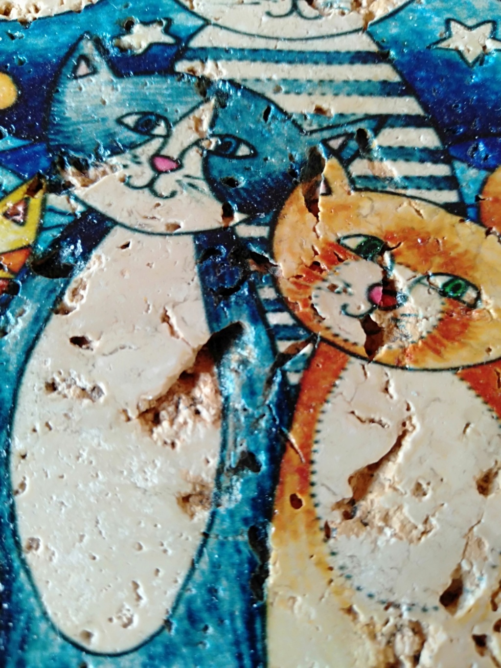 Peinture sur travertin représentant des chats 1111