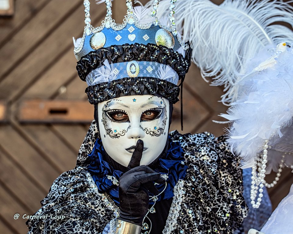 [Terminé] Costume lunaire de carnaval vénitien 2019 64786610