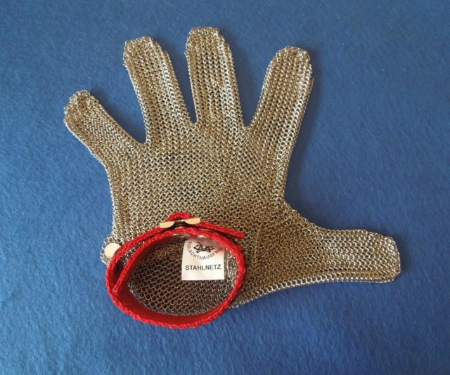 Gants de boucher..... Gant-d10