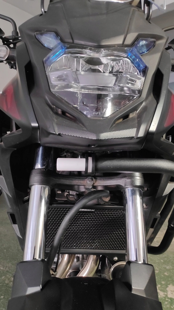 Protecciones givi y vibraciones en CB500X 2021 Fronta15