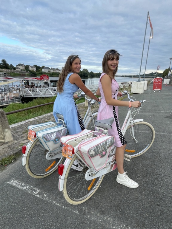 Vélos de dame Courrèges par Peugeot  197d3610