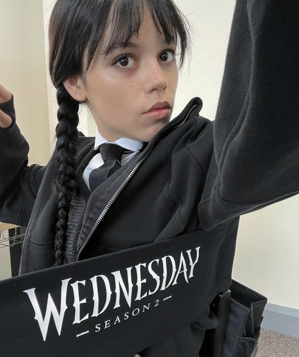 Jenna Ortega in Wednesday Addams Gm_xgo10
