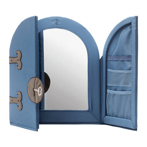 Un Grand Miroir Pour Bebe