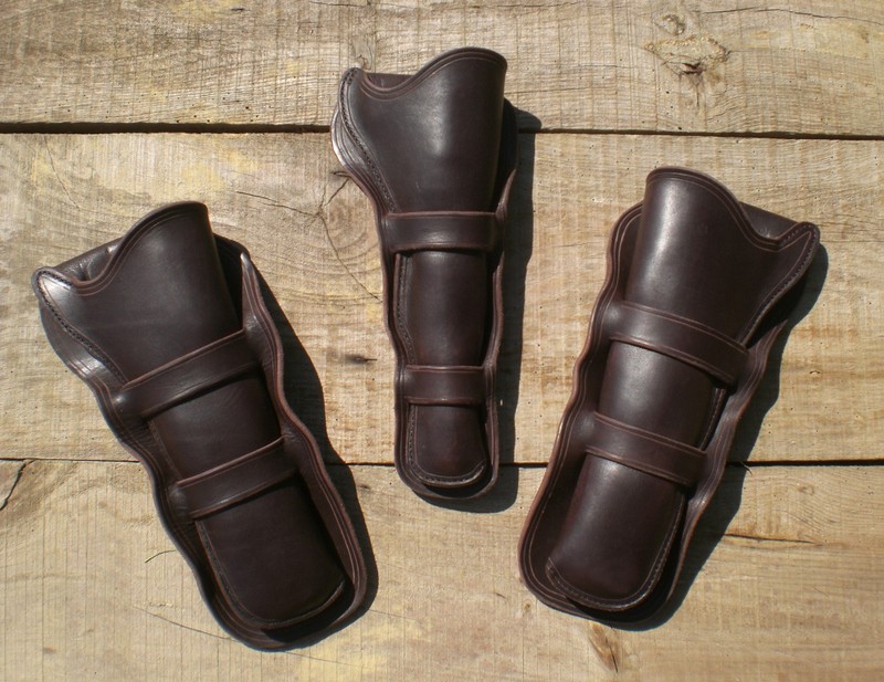 Fournisseurs de holsters en cuir... ? - Page 2 Cimg4215