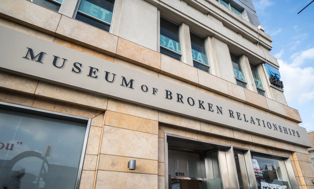 Le musée des relations rompues A6189