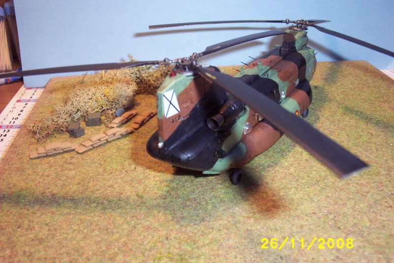 CHINOOK    (italeri  1/72) Conco182