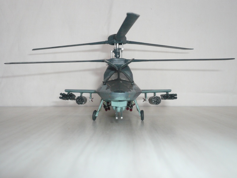 [CONCOURS HELICO] Kamov Ka-58 stealth [Revell] 1/72 MONTAGES FINIS!!!!!!!(MAJ 26/12/08) - Page 6 P1010724
