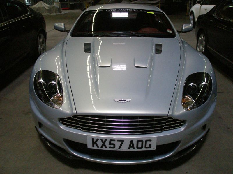 Aston Martin DBS.Vanquish.DB9&Cabrio.DB7 Vantage` 210