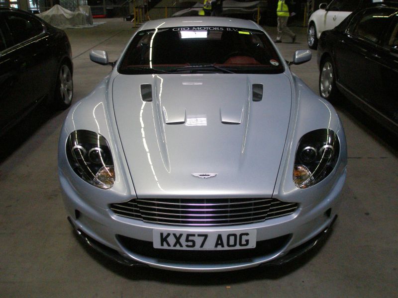 Aston Martin DBS.Vanquish.DB9&Cabrio.DB7 Vantage` 410