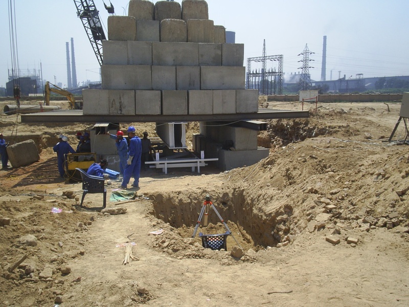 Loading Test of Piles S4010615