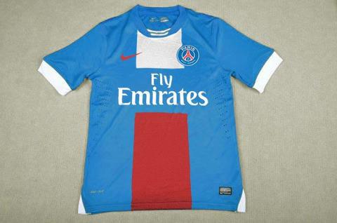 Le nouveau maillot 2014 48678210