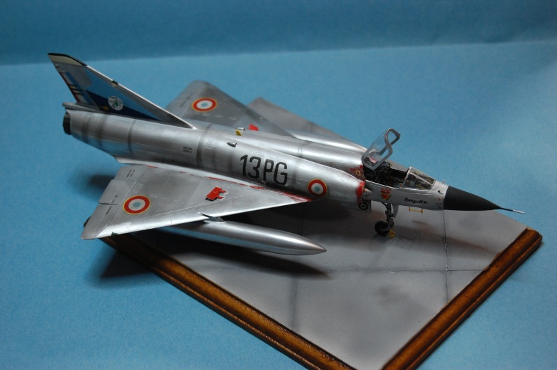 Mirage IIIE - Heller - Papa Golf en très courte finale 1/72 (VINTAGE) Dsc_0034