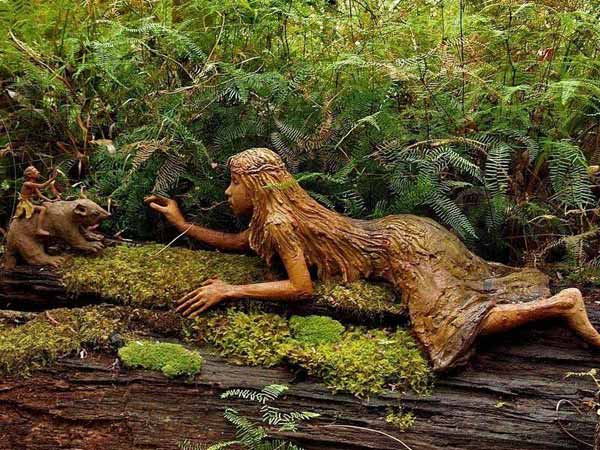 Images original sculptés dans le bois  Scultu12
