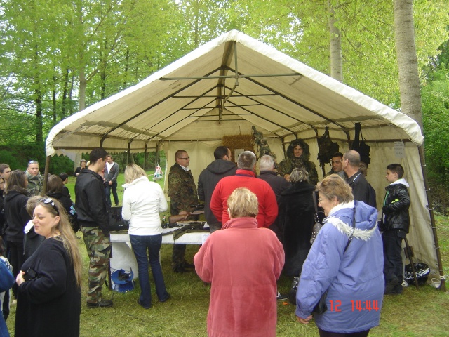 Stand de la fete de la grenouille Dsc05819