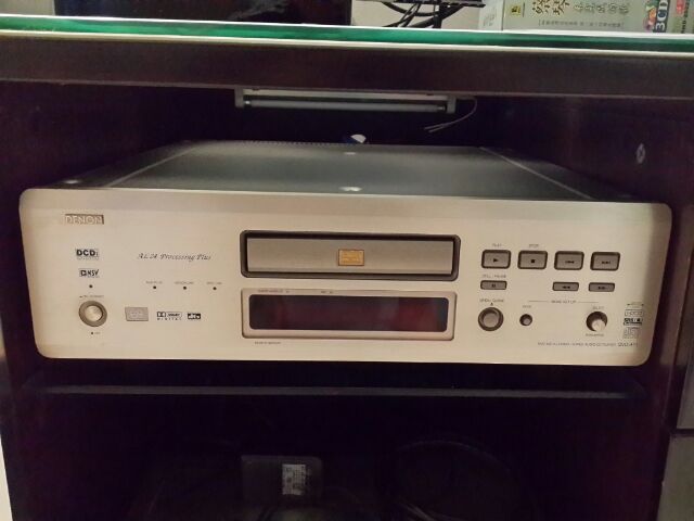 Denon A-11 SACD/DVD Player(Used) Img_2031