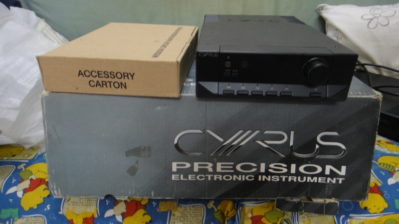 Mission Cyrus III integrated amplifier (Nos)closed Dsc03310