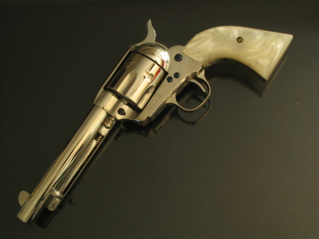 Colt PEACEMAKER de 1897 Calibre 45 Colt - Page 5 Colt_111
