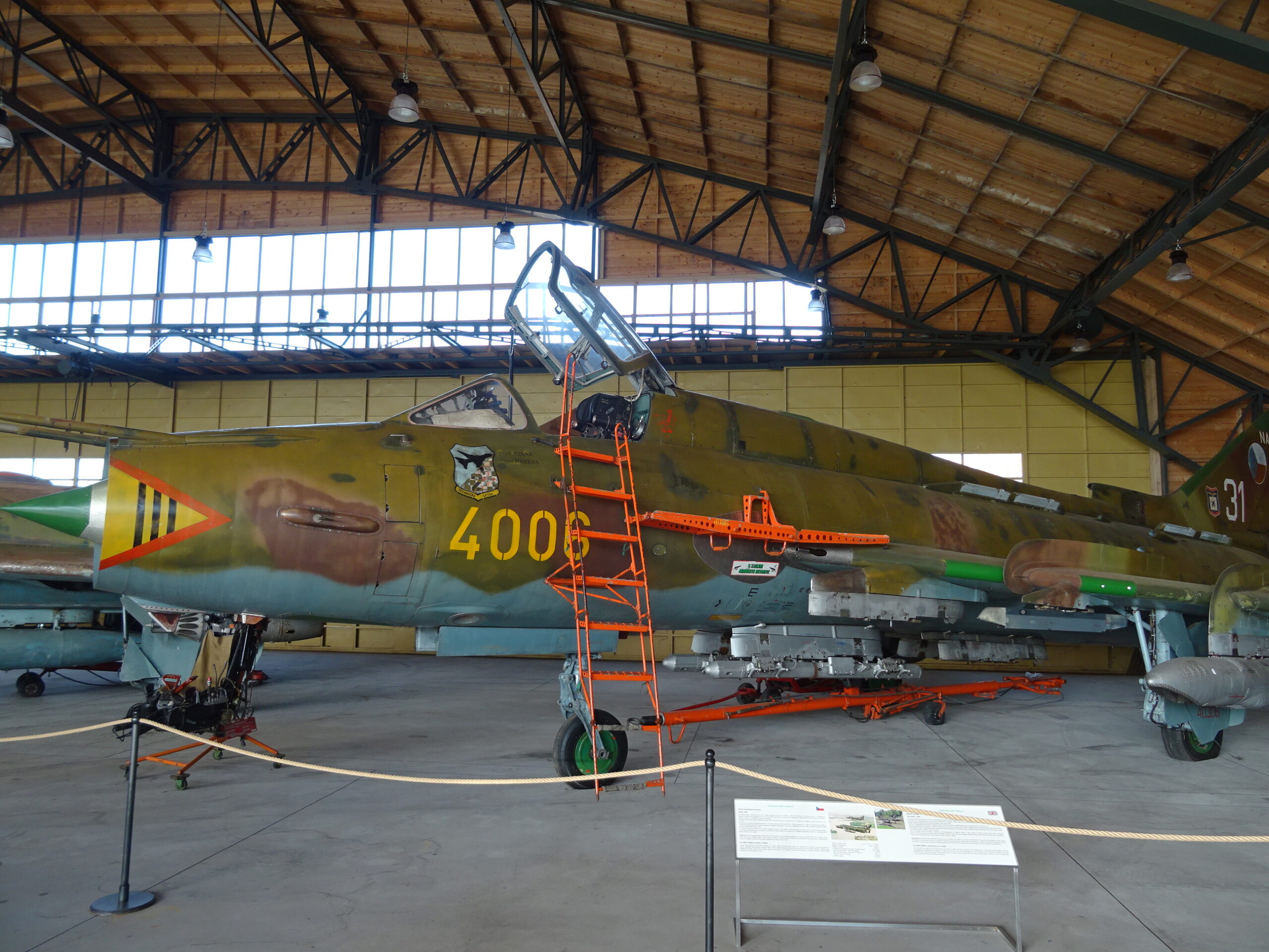 Aviation Museum Kbely (14km de Prague) Dsc04021