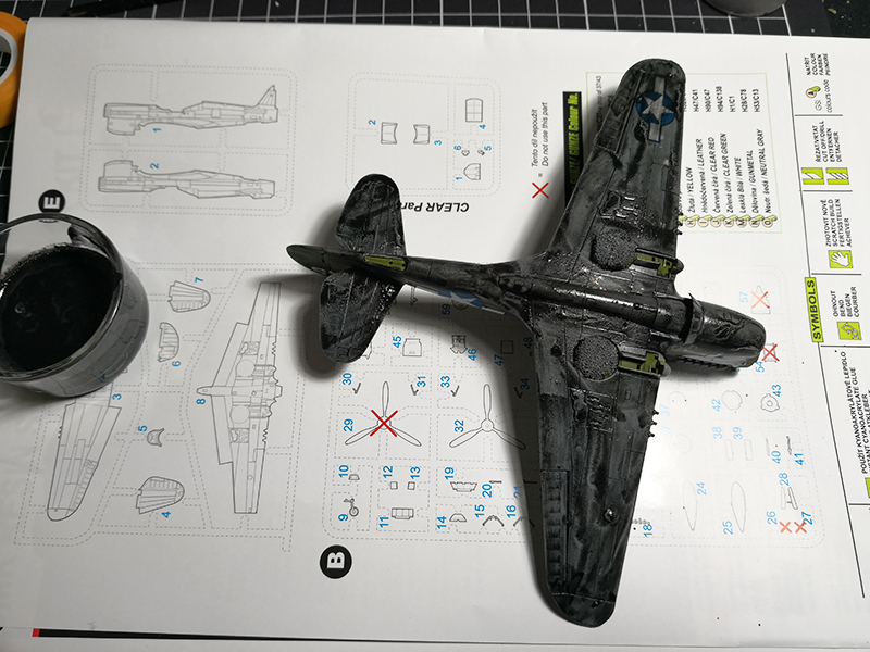 [Année AZUR] P-40N Warhawk [SPECIAL HOBBY] 1/72 - Page 2 Img_2031