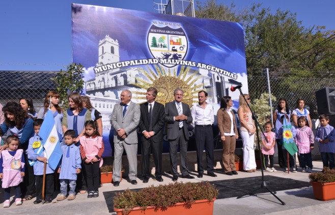 Malvinas Argentinas: Inauguraron jardín de infantes en Los Polvorines. 00113