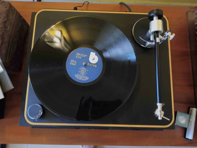Clearaudio Concept Wood Turntable (revised price) (Used) Concep15